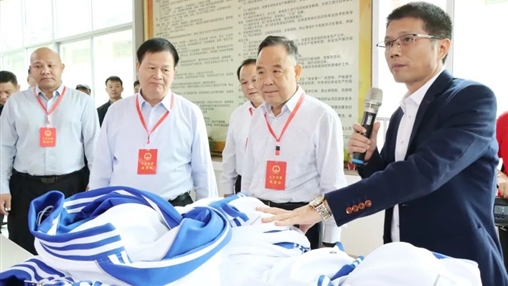 多級(jí)聯(lián)動(dòng)履職 優(yōu)化營商環(huán)境 自治區(qū)黨委統(tǒng)戰(zhàn)部常務(wù)副部長林懷勇率調(diào)研組蒞臨百裕集團(tuán)進(jìn)行實(shí)地走訪調(diào)研